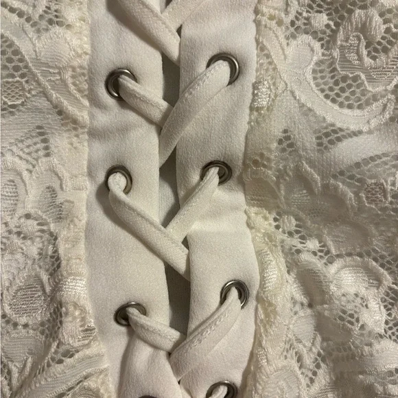 White Lace-Up Halter Bodysuit - Picture 9 of 15